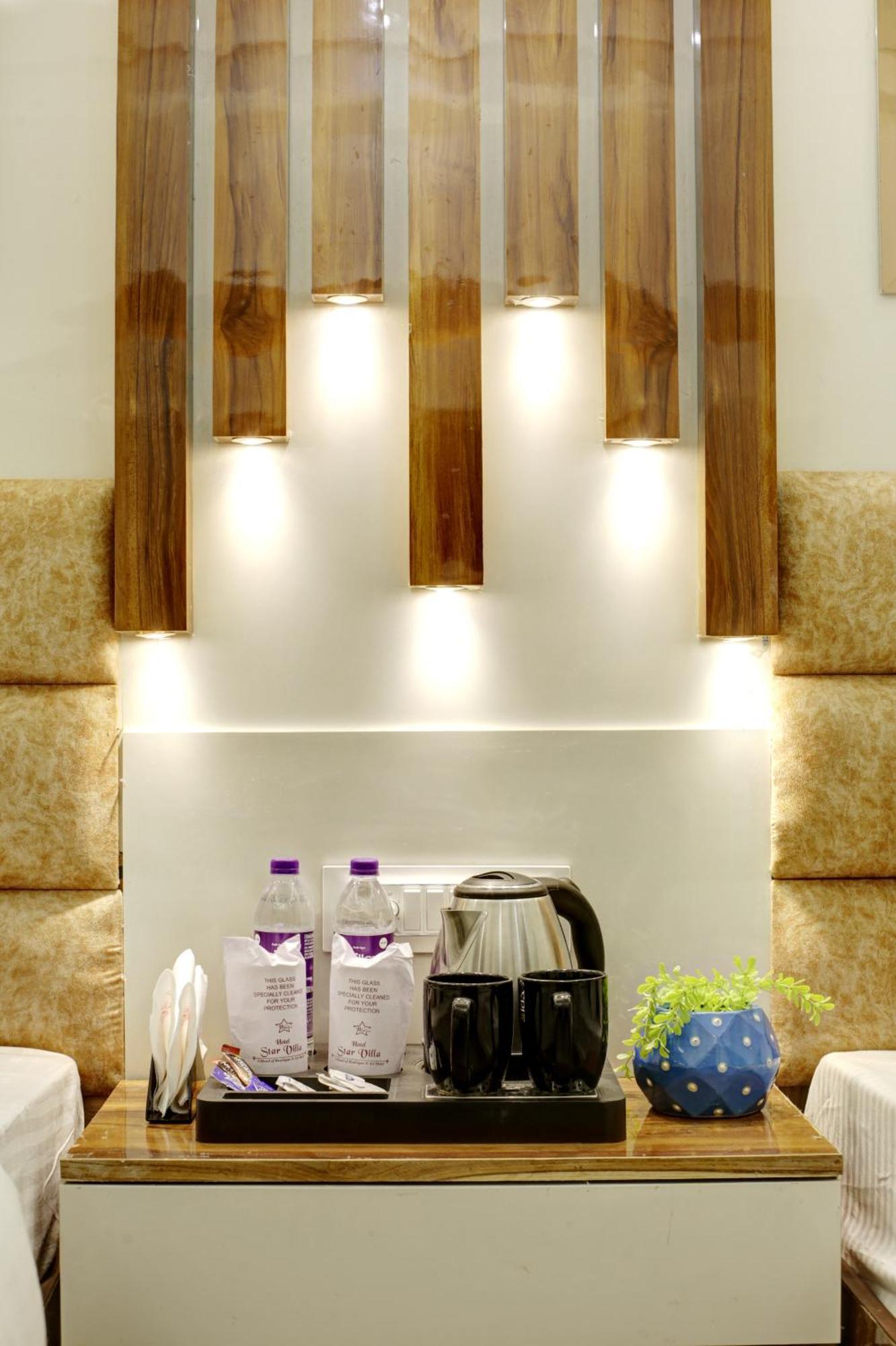 Hotel Star Villa - Front Of New Delhi Railway Station & 5 Minute From Connaught Place Kültér fotó