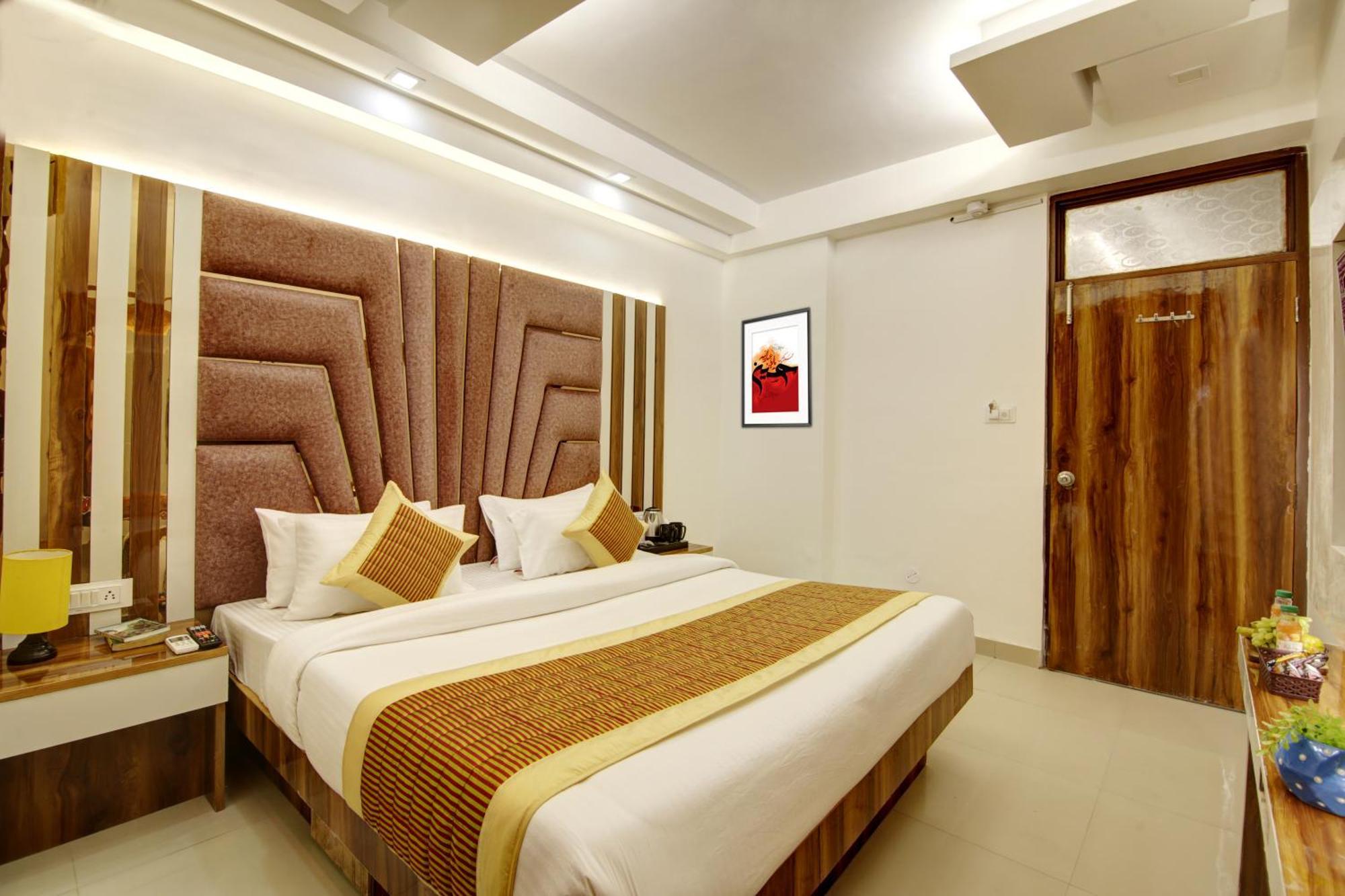 Hotel Star Villa - Front Of New Delhi Railway Station & 5 Minute From Connaught Place Kültér fotó